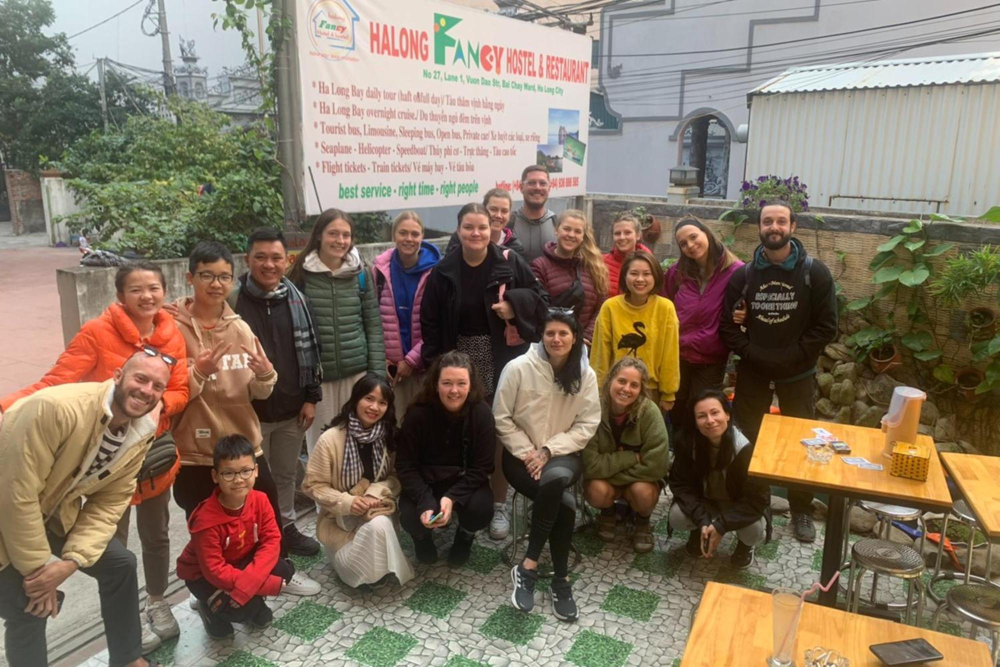 Ha Long Fancy Hostel With Vegetarian And Vegan Restaurant المظهر الخارجي الصورة