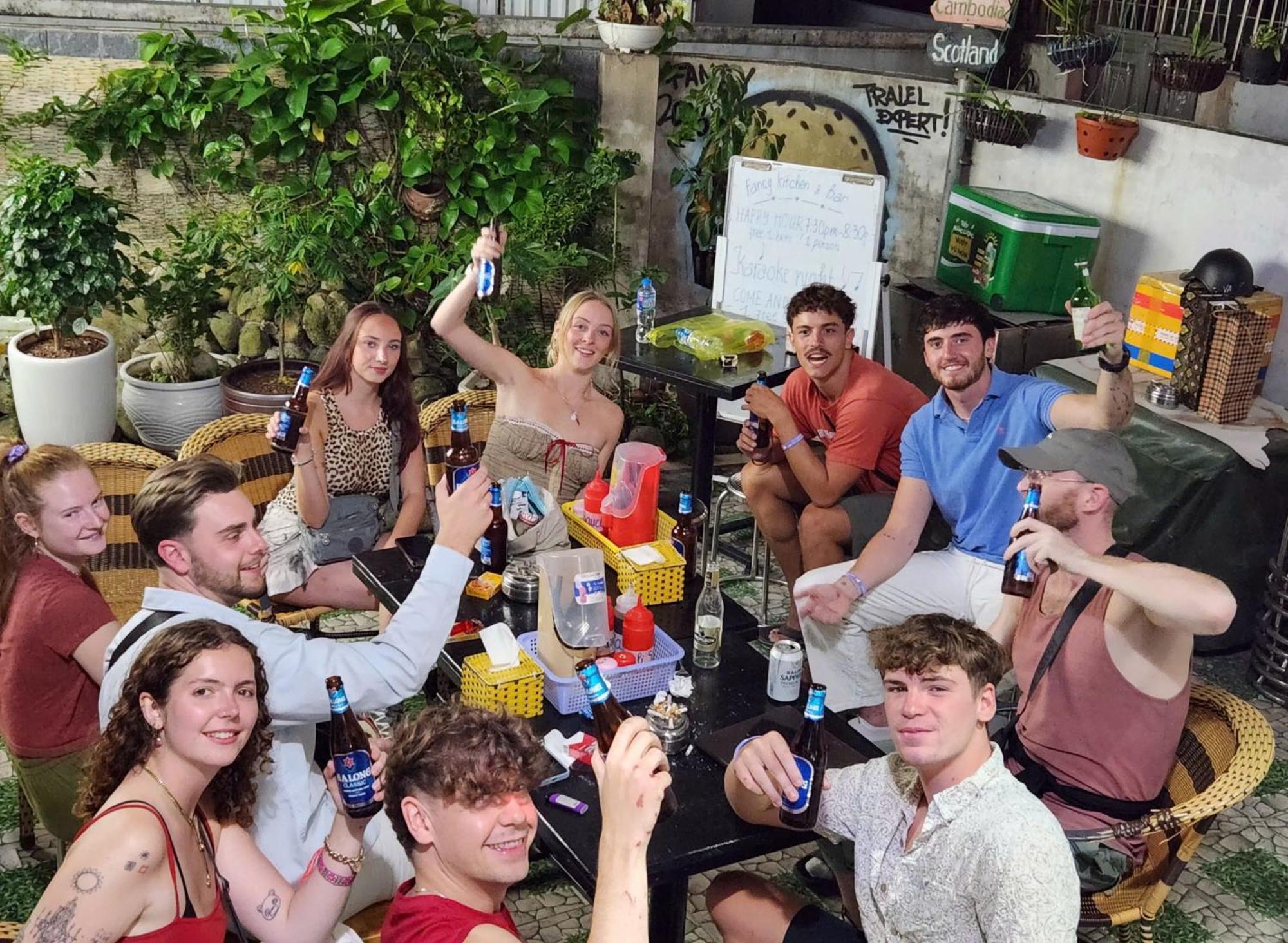 Ha Long Fancy Hostel With Vegetarian And Vegan Restaurant المظهر الخارجي الصورة
