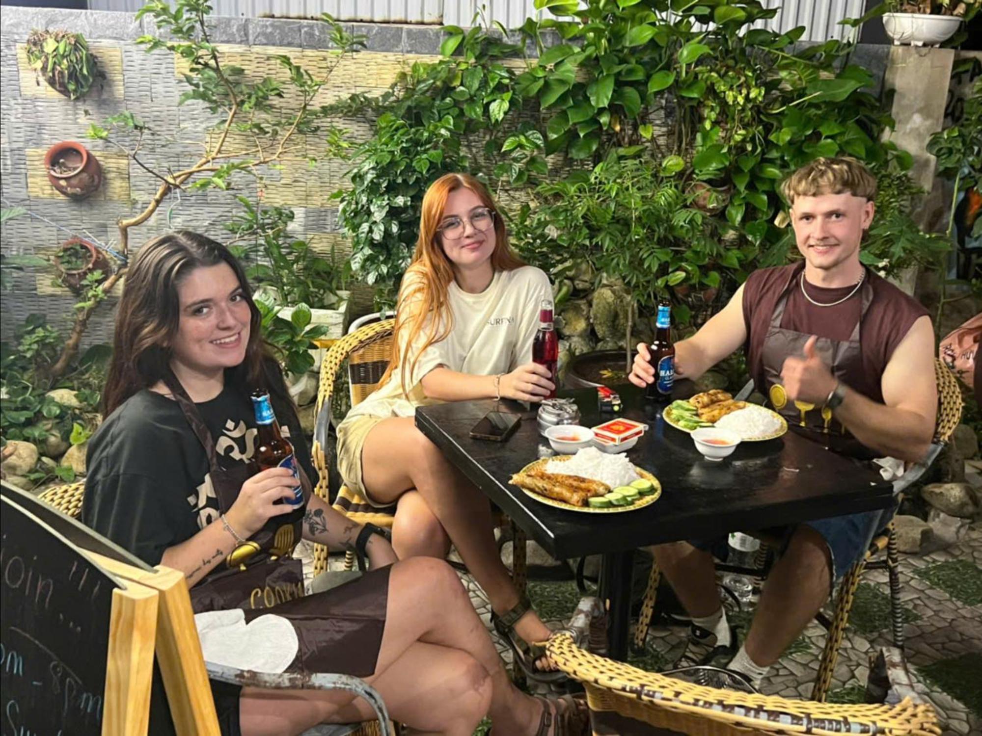 Ha Long Fancy Hostel With Vegetarian And Vegan Restaurant المظهر الخارجي الصورة